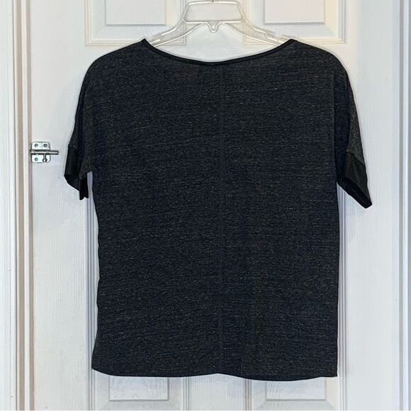 Harley Davidson Gray Short Sleeve Henley Size Medium - Picture 2 of 10